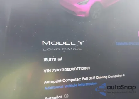 2024 Tesla Model Y Long Range Single Motor Rear-Wheel Drive/Rwd z USA, uszkodzony, nr VIN 7SAYGDED0RF110081